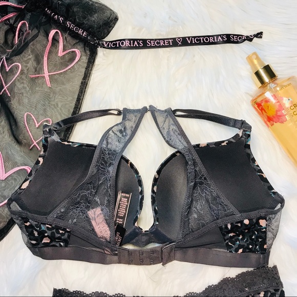 SOLD - Picture 4 of 7